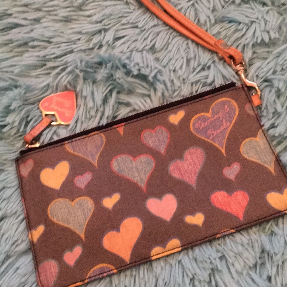 Dooney & Bourke
